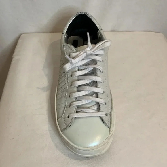 P448 John Round Toe Sneaker Iridescent White Silver Size 37 - Picture 4 of 16